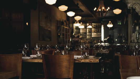 Waarom restaurants kiezen voor geborduurde servetten of zakdoeken